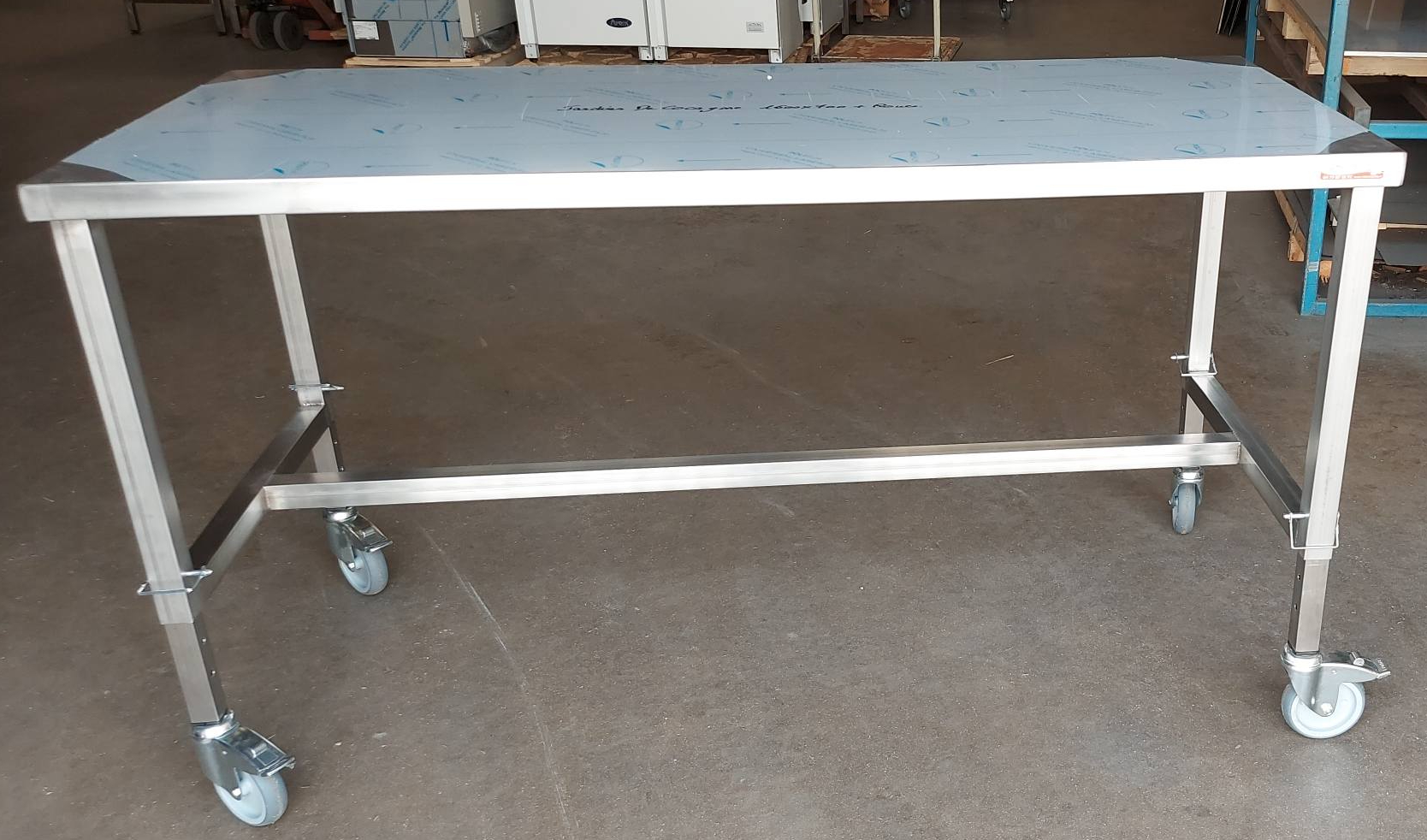 Table ergonomique hauteur variable 1